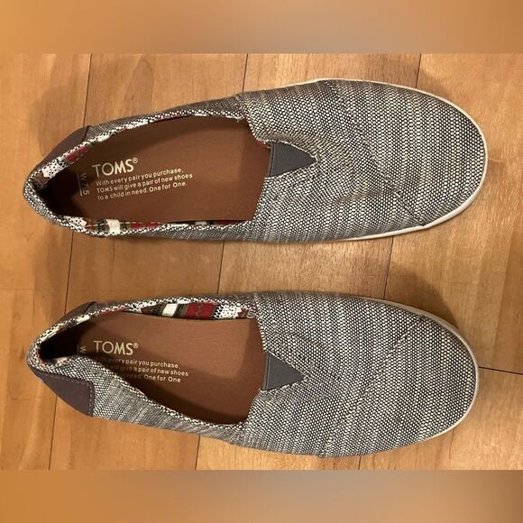 Toms Shoes - Toms Shoes in Grey